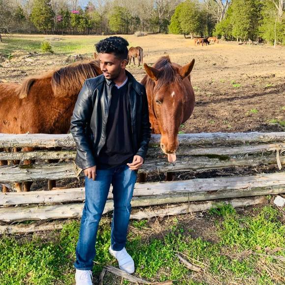 Meet your Posher, Arjun - Picture 1 of 1